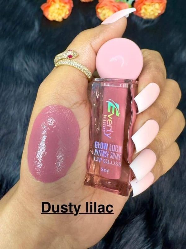 Everly glow lock lipgloss